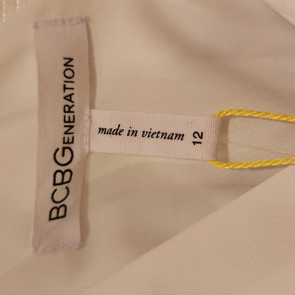 BCBGeneration - Picture 2 of 7